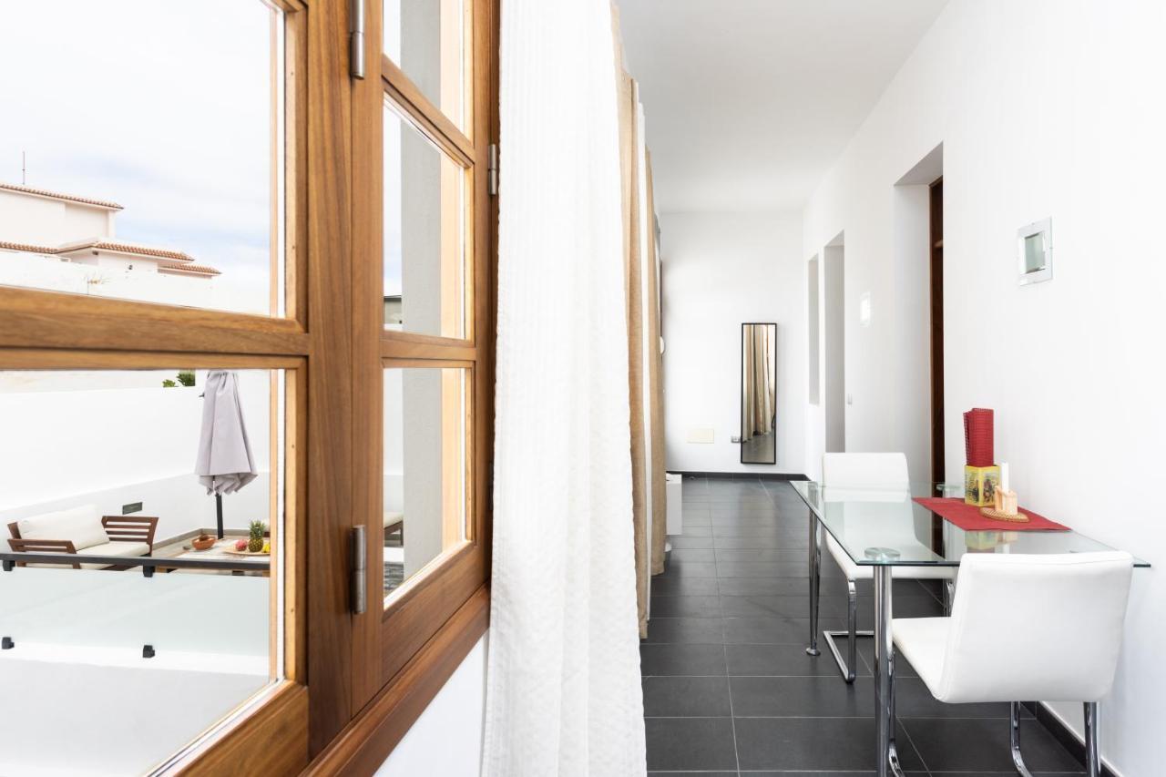 Home2Book Spectacular Studio Los Silos, Terrace ภายนอก รูปภาพ